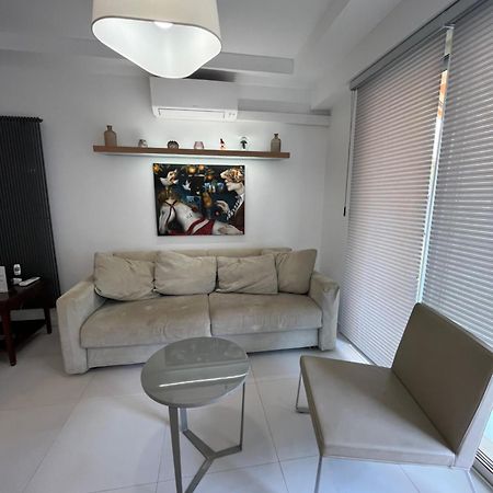 Appartement Calme Familial 3 Ch Avec Terrasses Жуан-Ле-Пин Екстериор снимка